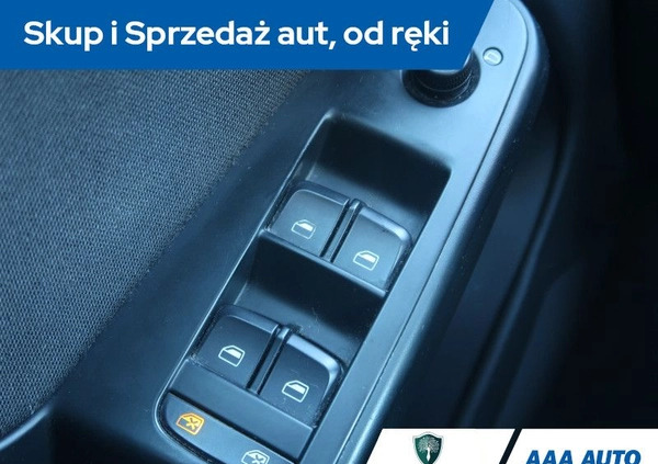 Audi A4 cena 27000 przebieg: 249969, rok produkcji 2008 z Bartoszyce małe 137